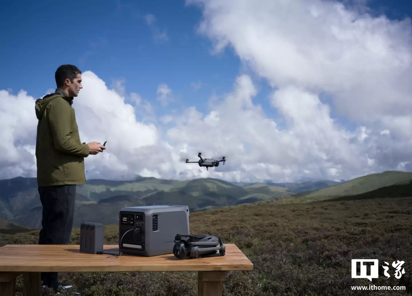 大疆 Power 1000 Mini 户外电源发布:内置1度电、稳定输出1000W功率,2099元起