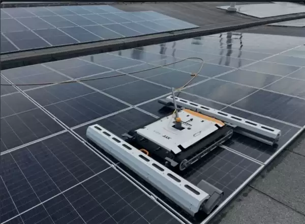 市场验证·口碑之选!XYT向阳天X8三大黑科技,持续破解光伏运维痛点