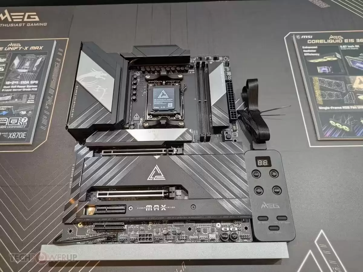 微星展示256GB双槽CUDIMM主板:支持单条128GB,内存超频性能提升63%