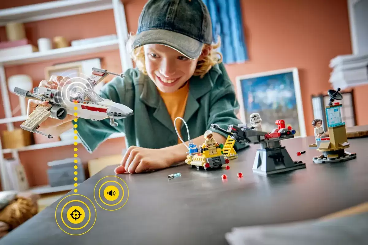 乐高 50 年来最具颠覆性创新:内置电脑的“智能积木”登场,无线充电 + 蓝牙组网