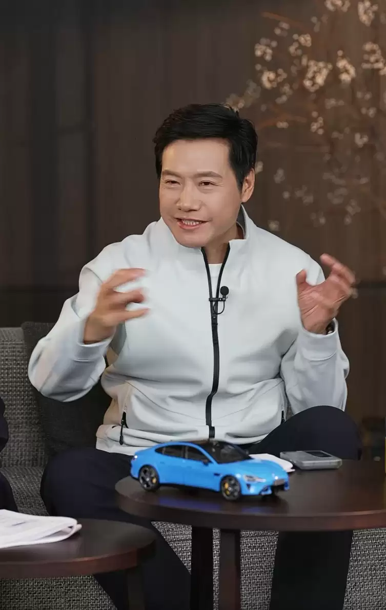 雷军谈新一代小米 SU7 涨价:升级的东西很多,从里到外都有大进步