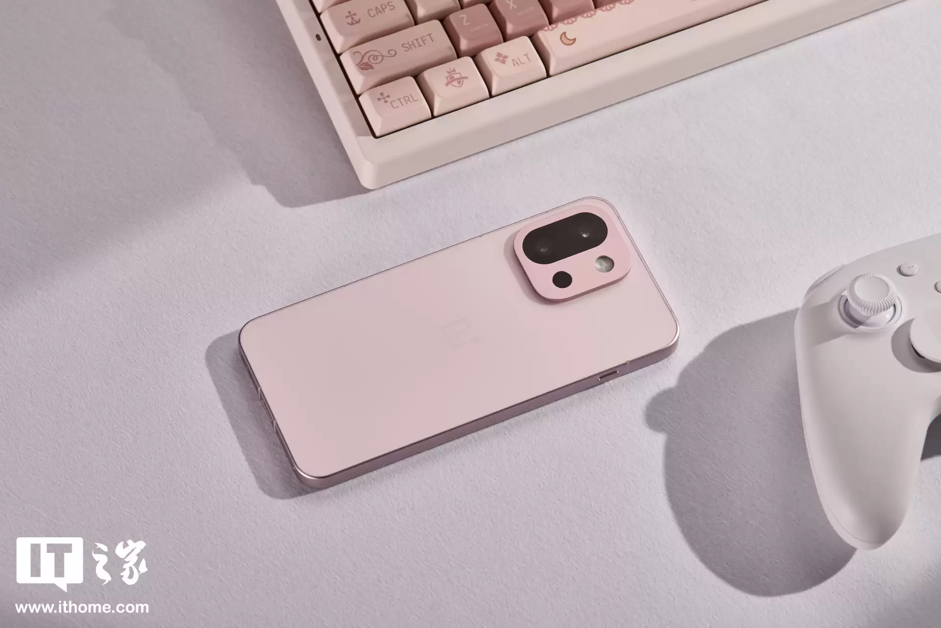 消息称一加 15T 工程机设定电池容量最大 7500mAh™，有望 4 月前后发布