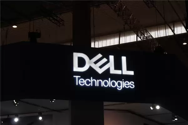 上海消费者购翻新笔记本遇故障维权三月未果