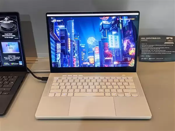 华硕发布ROG幻14/16 Air 2026款:升级星云原画屏、最高RTX 5090