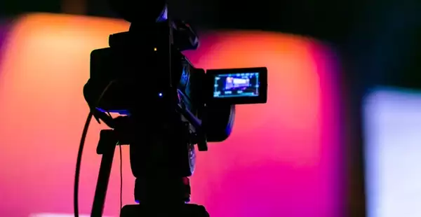 广州一餐饮店直播顾客用餐引争议:目前已整改