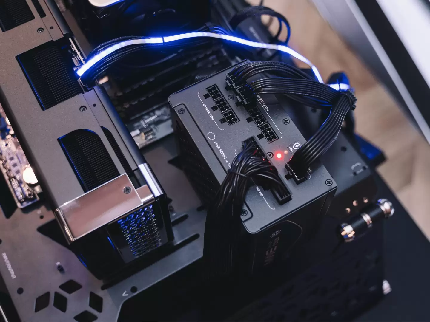 酷冷至尊 CES 2026 展示多款散热与电源新品