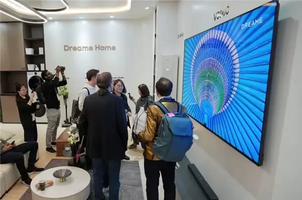 CES 2026 追觅电视首秀 Aura Mini LED 与全场景 AI 成最大亮点