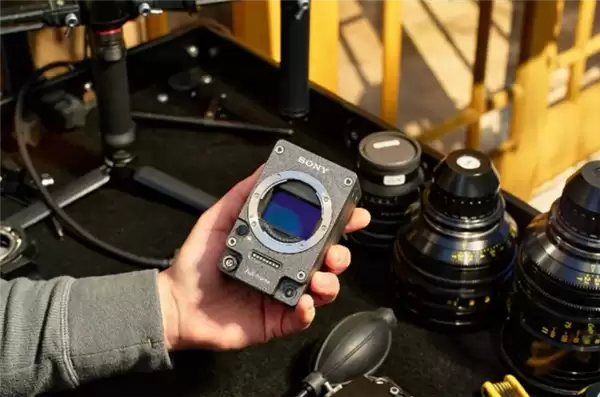 索尼推CineAltaV 2 Mini拓展系统，重塑便携电影拍摄