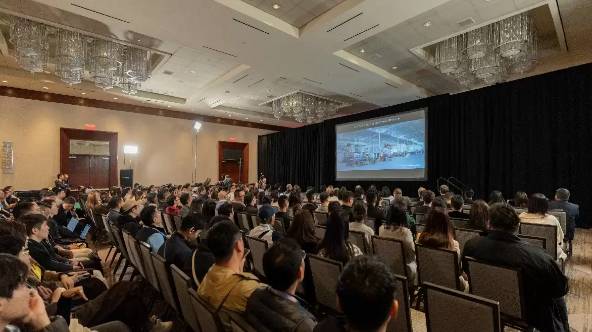 贾跃亭：FX Super One 二季度交付，FF 机器人目标美国头部 AI 机器人公司