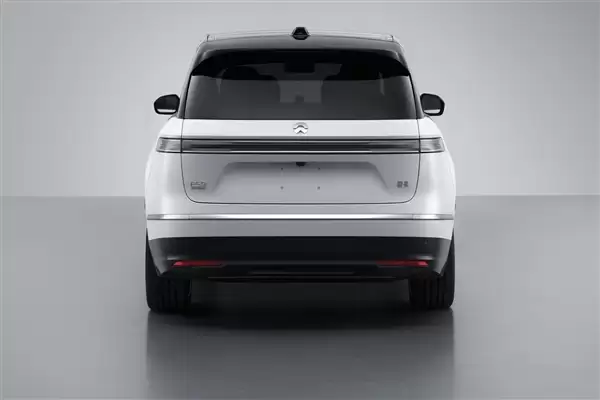 尺寸超越劳斯莱斯库里南!全新ES9申报:蔚来迄今最大新车