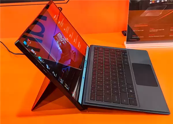 壹号本Super V二合一本领相CES:搭载酷睿Ultra X7 358H