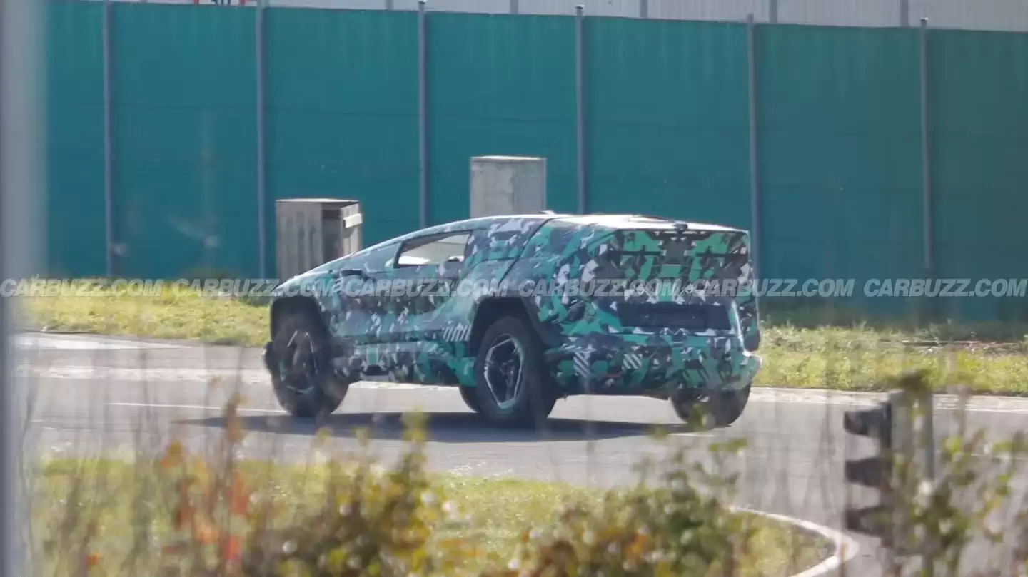 配全球最大挡风玻璃:沙特造车新势力 Ceer 的原型车曝光,宝马、富士康等撑腰