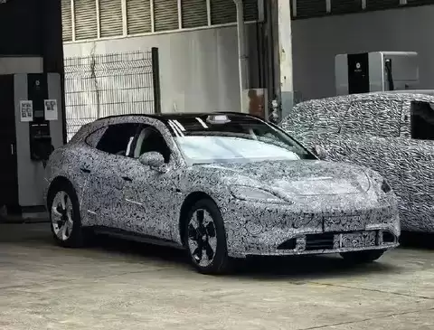 尚界Z7首发预告：2026年春季亮相，纯电增程双动力