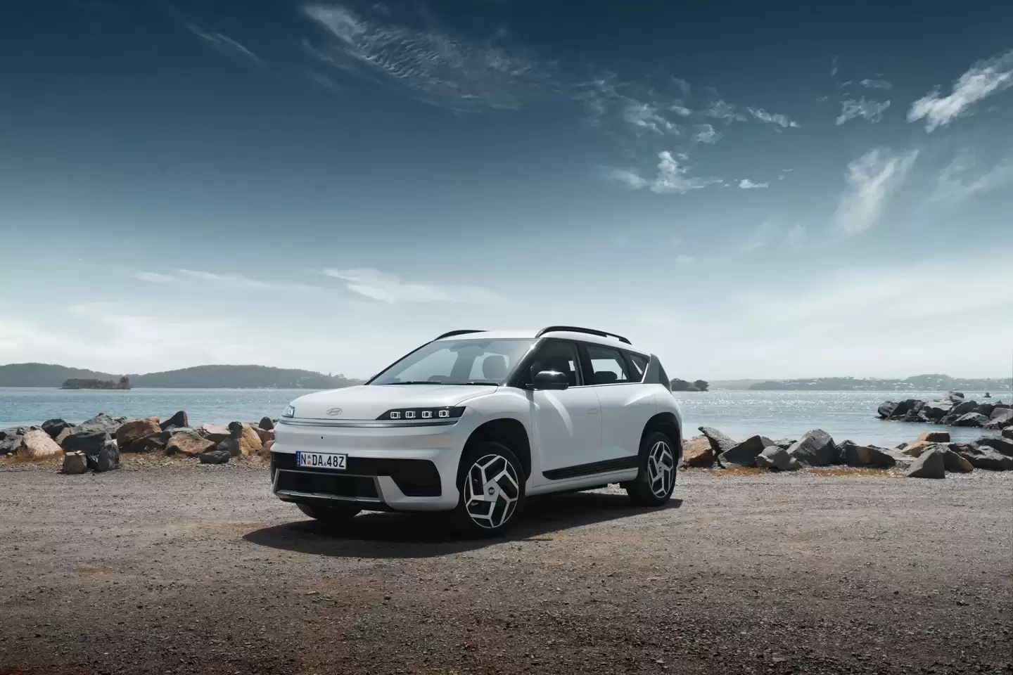 现代“中国特供车”EO 玥欧出口澳大利亚，当地售价却是国内两倍多