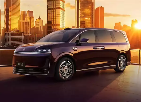 赵长江“官宣”加入智界汽车:放言“智界V9三年内无对手”