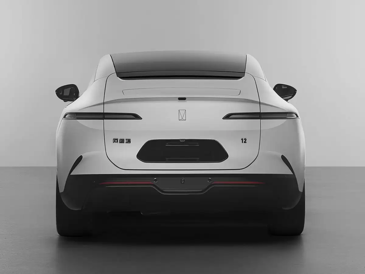 新款阿维塔 12 汽车完成申报：车顶激光雷达设计、纯电提供 3 电机版本，另可选增程动力