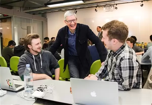 苹果CEO库克年薪曝光:2025年拿到7430万美元