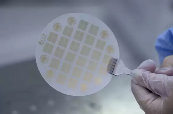 国内首条二维半导体工艺线在沪投运