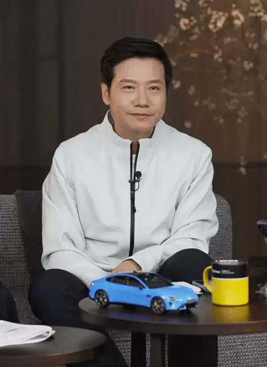 雷军回应1300公里只充一次电争议：系断章取义