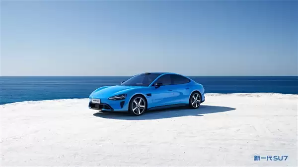 小米回应新SU7变重：大幅升级！标配2200MPa小米超强钢内嵌式防滚架等
