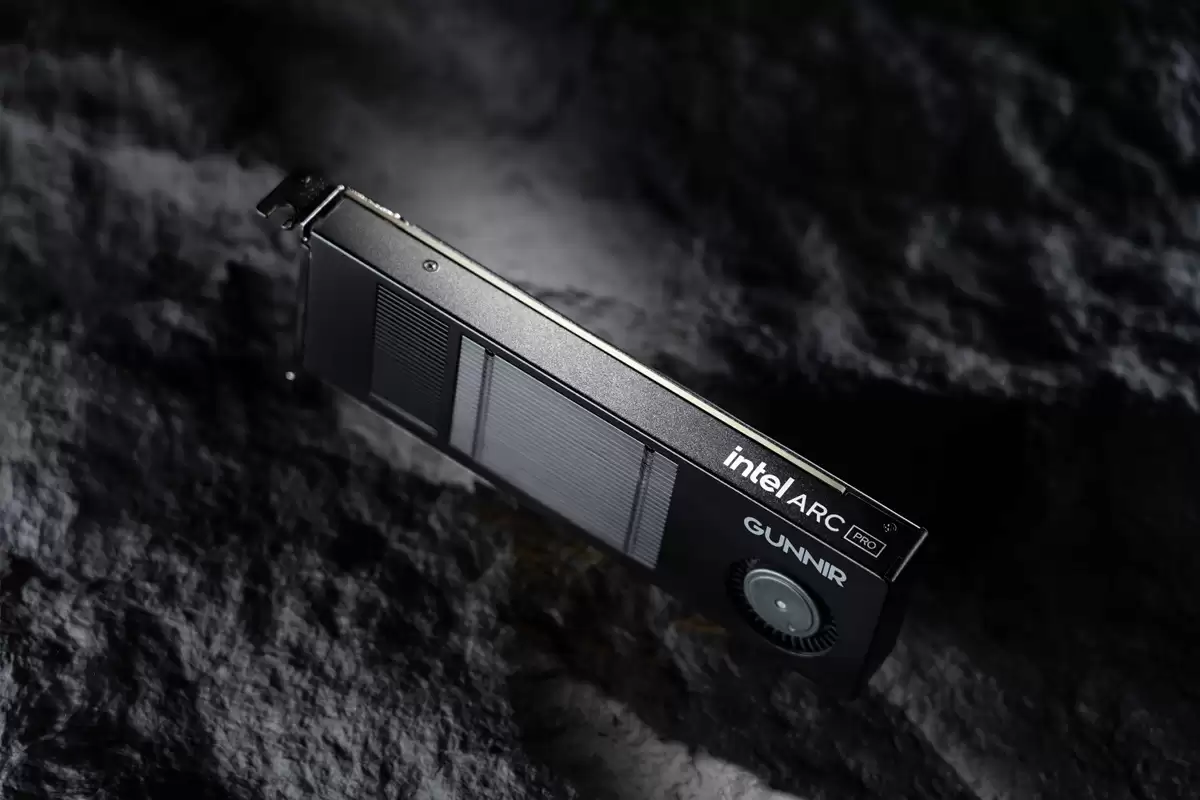 蓝戟推出 Arc Pro B50 LP 单槽半高卡：比公版更薄，配 16GB 显存 + 无外接供电