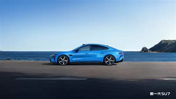 小米回应新SU7变重：大幅升级！标配2200MPa小米超强钢内嵌式防滚架等