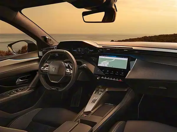 狮爪灯组+激进造型！新款标致408官图发布：三种动力可选