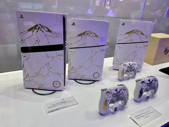 索尼推PS5新配色引爆玩家争议