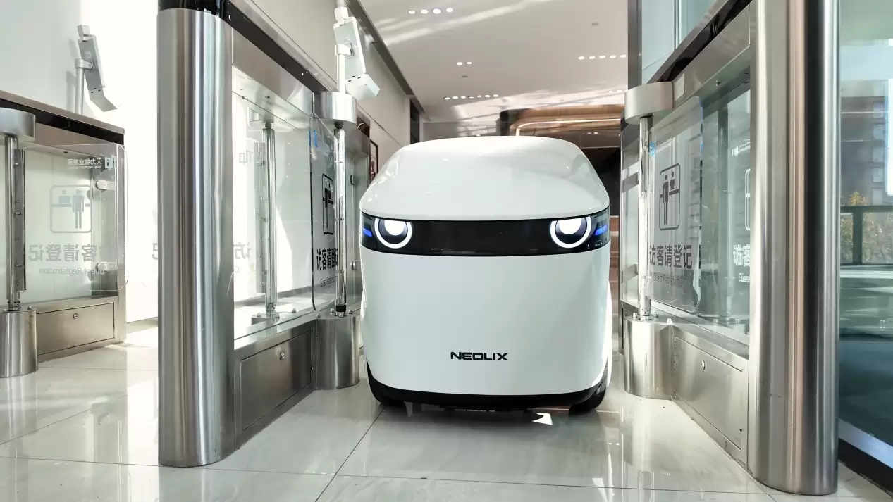 新石器 X1 亮相 CES 2026,具身智能如何重塑末端物流?