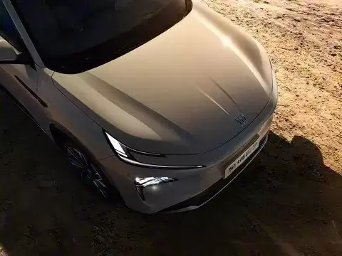 别克至境E7曝光：插混新旗舰，智能驾控新标杆