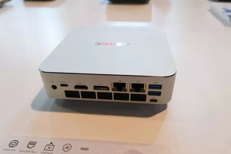 ACEMAGIC 阿迈奇展示“致敬”PS1 的复古迷你主机，搭载 Gorgon Point 处理器