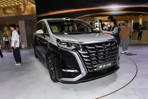 2025年12月MPV销量榜:魏牌高山登顶,新能源高端车型表现亮眼