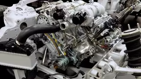 丰田第五大品牌GR正式独立，高性能电动双线并进