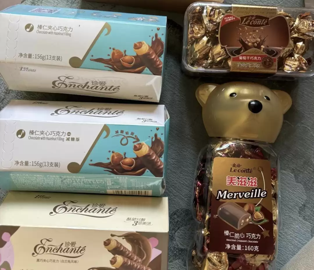 金帝巧克力擦边营销翻车，这个锅AI不背