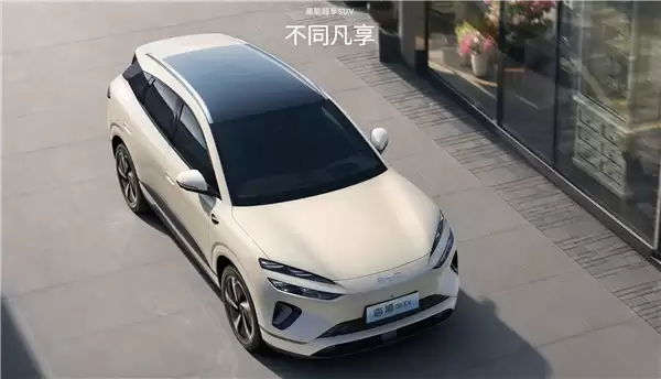 12月国产新能源乘用车出口27.3万辆：比亚迪占比近半数