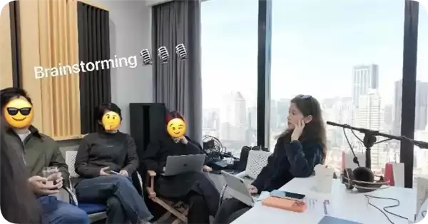 章泽天开通个人播客小天章 ：天章是万物运行法则 也是我的微信名