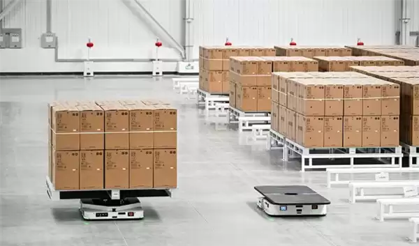 小米物流“厂仓合一”自动化成品仓正式启用：全程自动化作业