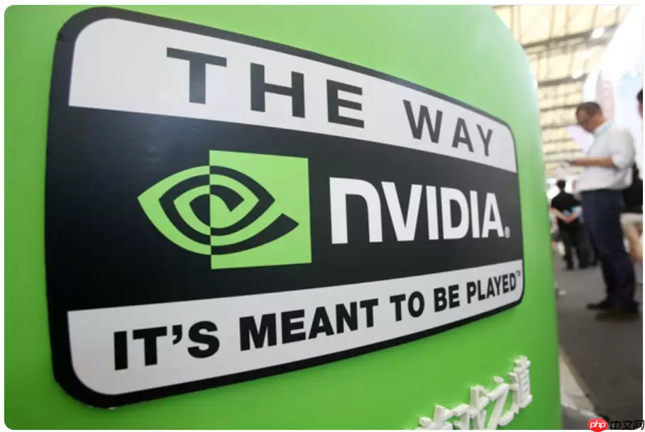 黄仁勋抨击“AI 技术末日论”:负面舆论正阻碍产业安全投入