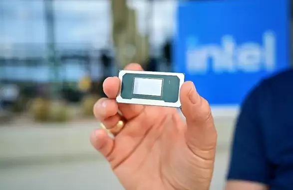 英特尔前CEO祝贺18A项目完成:我为这些项目付出了很多努力