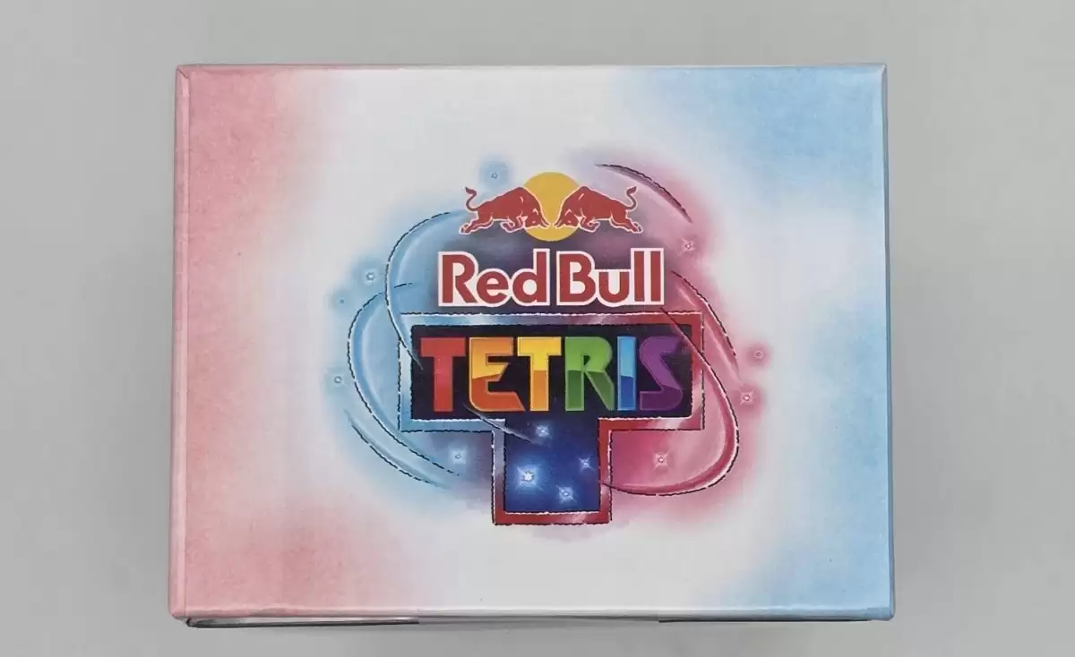 限量1万台：红牛《俄罗斯方块》掌机被炒至原价2~3倍