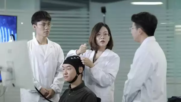 天津大学团队突破脑机接口技术并实现多领域应用