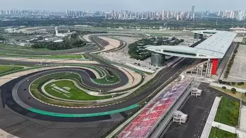 赛道全解析：从基础到实战的驾驶艺术