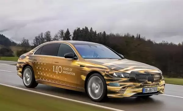 超过50%部件重构!中期改款奔驰S级配置曝光:全新V8动力加持