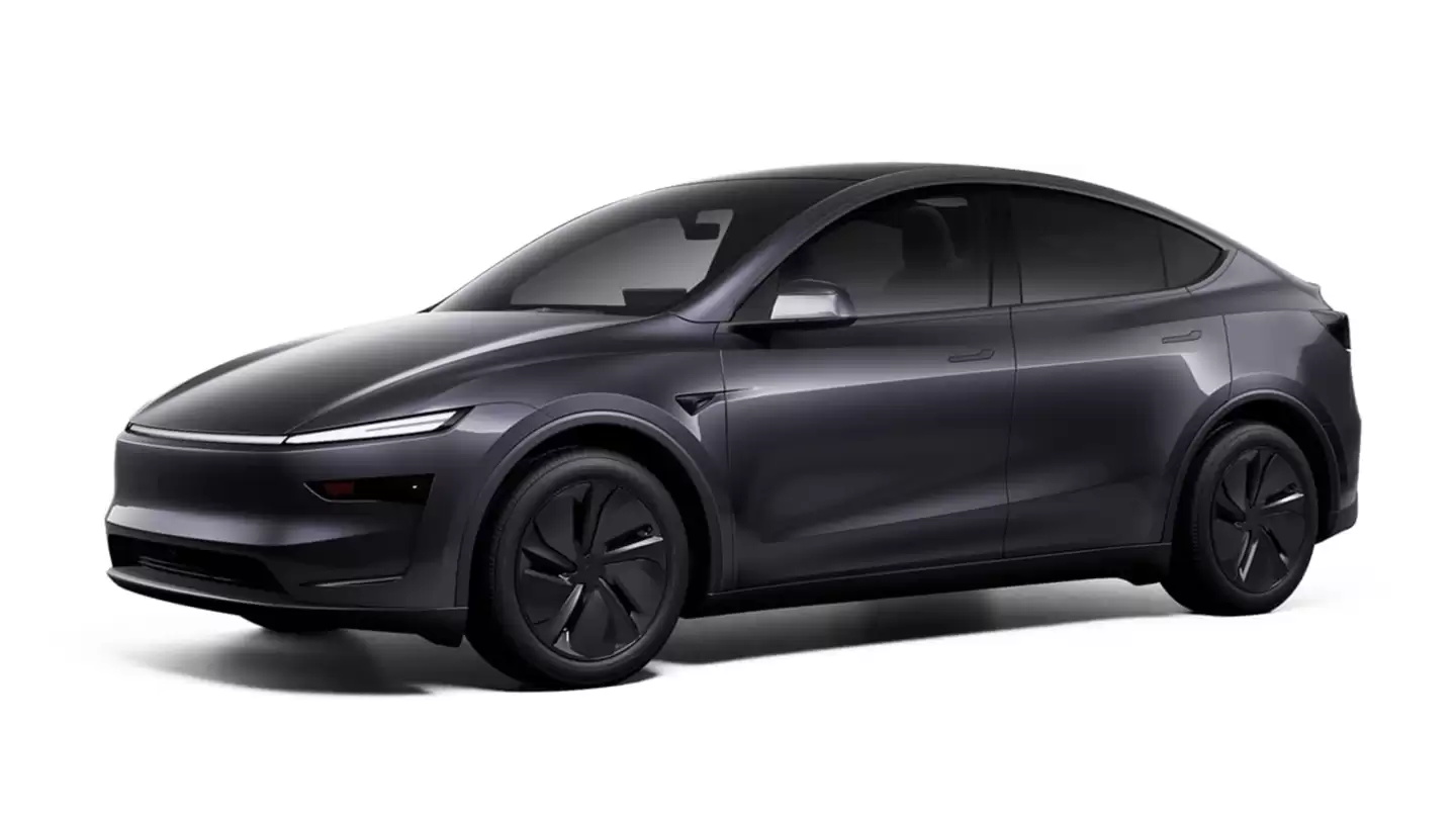特斯拉在美推出 2026 款 7 座 Model Y，免费升级黑色车顶内衬和 16 英寸车机