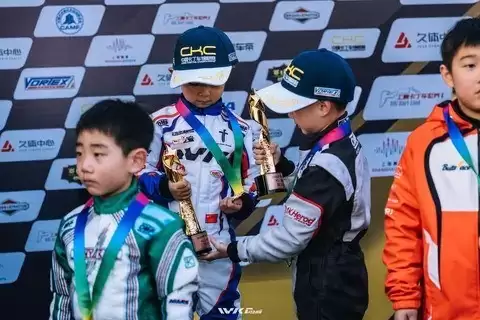 新手必看!零基础玩转卡丁车全攻略