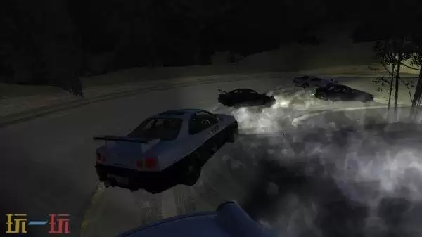Steam喜加一:山地公路赛车竞速《Initial Drift Online》免费领取!