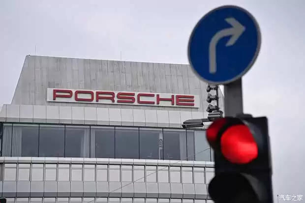 保时捷中国回应经销商停摆:协调银行保障客户权益
