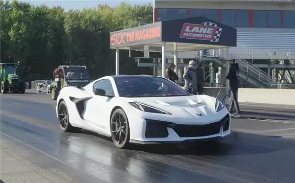 不是电车！全美最速量产车诞生：0-60英里/时加速不到1.7秒