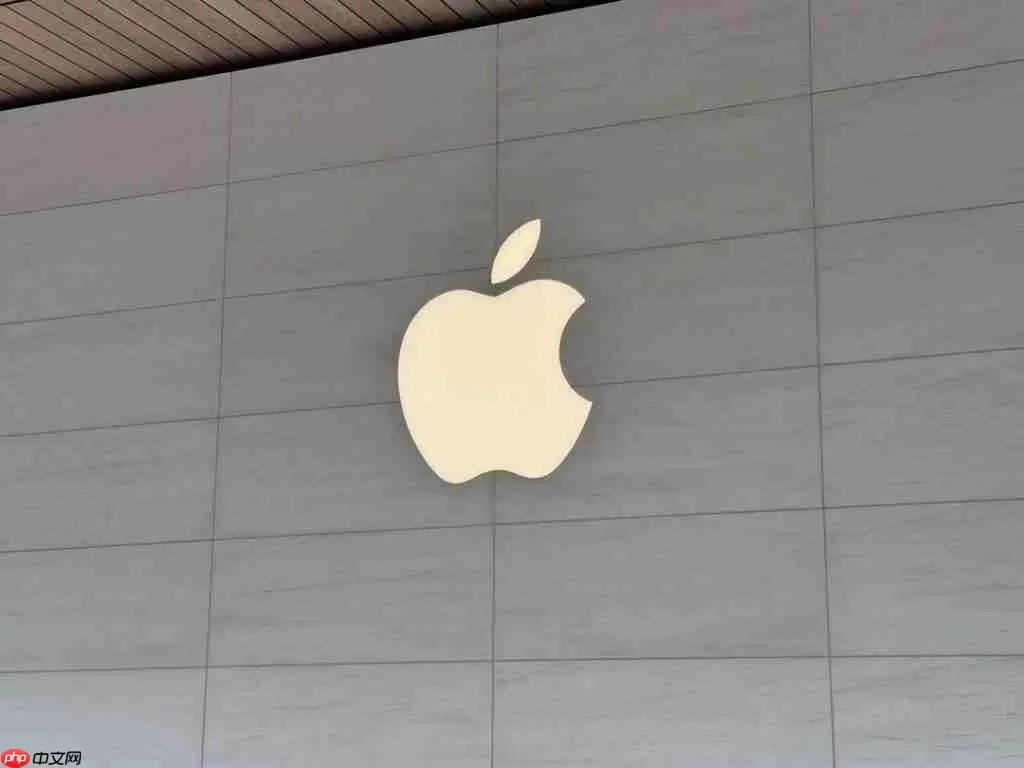 苹果把技能都点在硬件?郭明錤:自研AI芯片今年量产、2027年将有数据中心