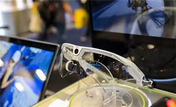 AI眼镜是噱头还是真实用？BleeqUp在CES2026上给出了答案